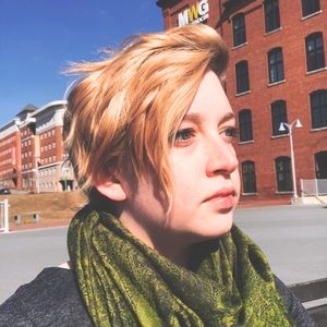 Meet your Posher, Linda